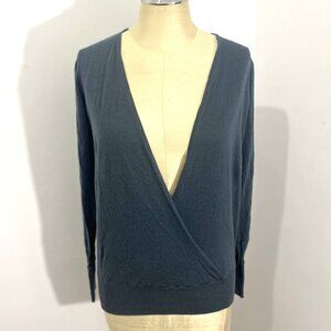 Club Monaco Cyan V-Neck Long Sleeve Wool Sweater Women's Size Small